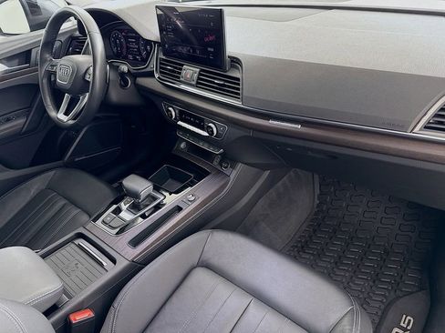 Used 2021 Audi Q5 e Premium Plus w/ Premium Plus Package image 29