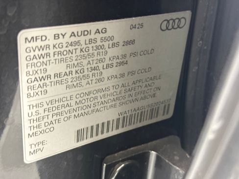 Certified 2025 Audi Q5 Premium image 19
