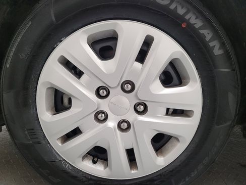 Used 2018 Dodge Journey SE w/ Connectivity Group FWD image 31
