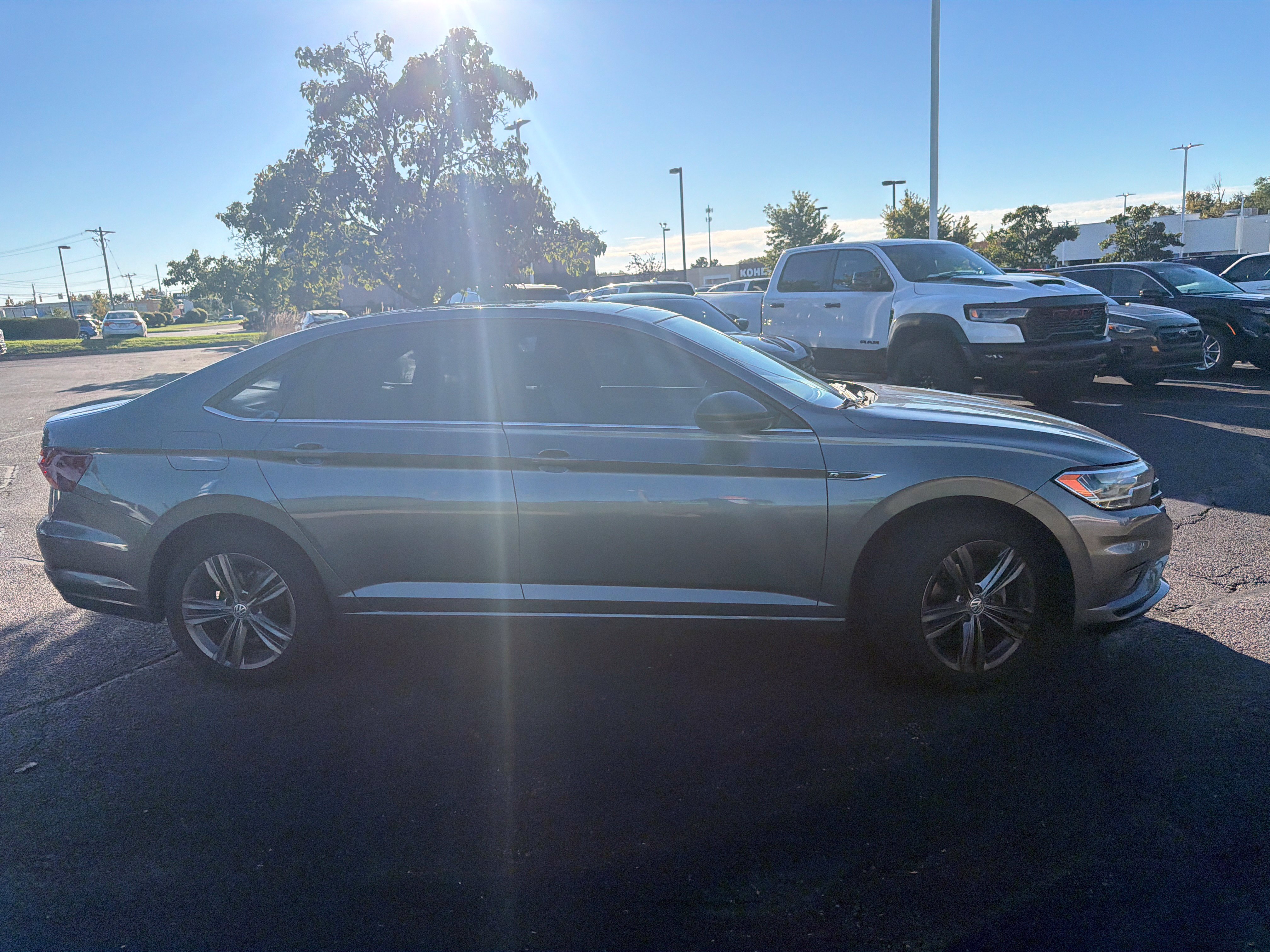 Used 2019 Volkswagen Jetta R-Line FWD image 13
