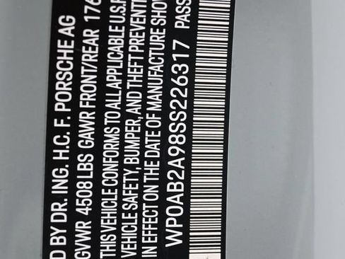 Certified 2025 Porsche 911 Carrera GTS RWD image 28