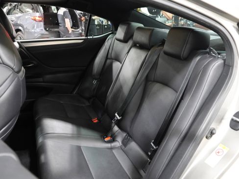 Used 2019 Lexus ES 350 F Sport w/ Accessory Package 2 image 35