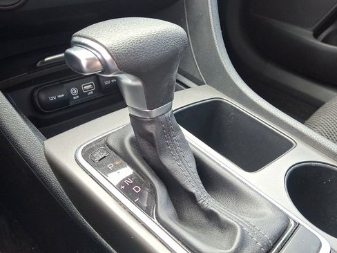 Used 2020 Kia Optima S image 14