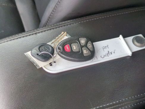 Used 2012 Chevrolet Impala LTZ FWD image 36