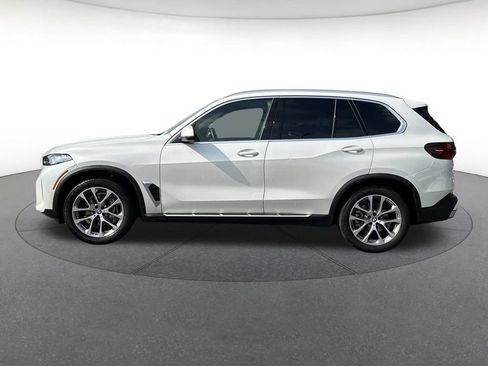 Used 2026 BMW X5 xDrive40i AWD/4WD image 2