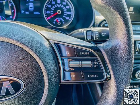 Used 2021 Kia Forte LXS image 20