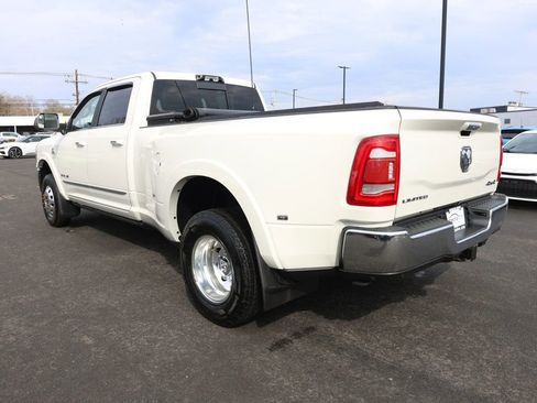 Used 2022 RAM 3500 Limited AWD/4WD image 3