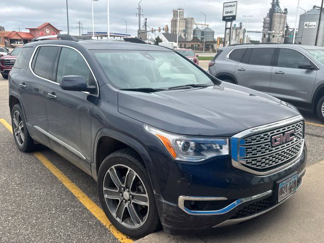 Used 2019 GMC Acadia Denali AWD/4WD image 4