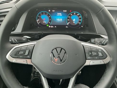 New 2026 Volkswagen Atlas Cross Sport SEL Premium R-Line AWD/4WD image 23
