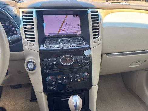Used 2013 INFINITI FX37 AWD w/ Premium Pkg image 27