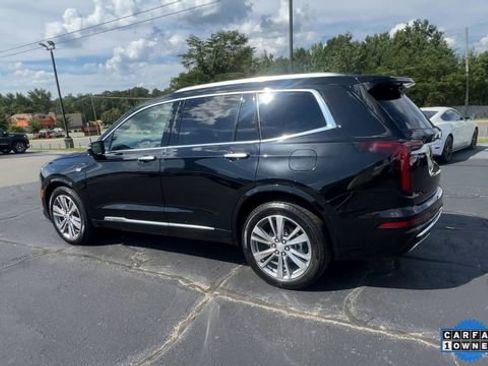 Certified 2025 Cadillac XT6 Premium Luxury image 6