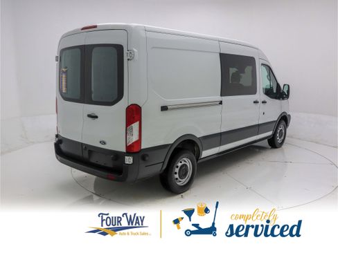 Used 2016 Ford Transit 250 148 Medium Roof image 4