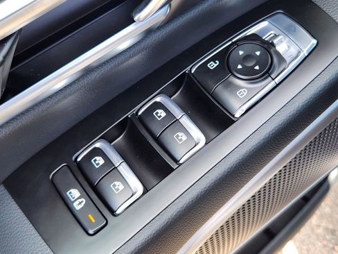 New 2025 Kia Telluride EX w/ EX Captain's Chair Package image 7