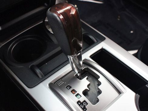 Used 2024 Toyota 4Runner Limited image 14