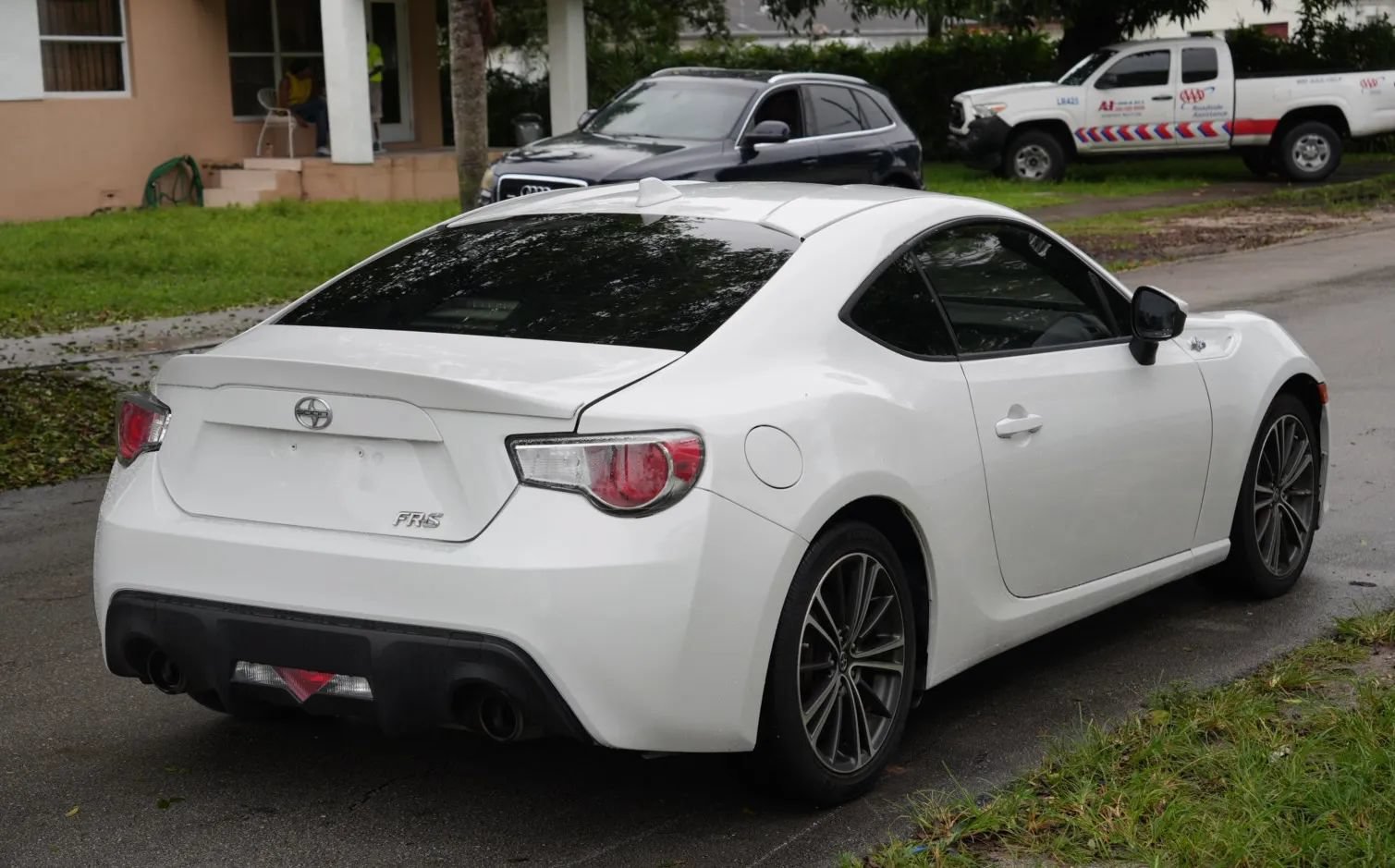 Used 2015 Scion FR-S RWD image 5