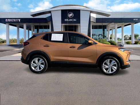 Used 2026 Buick Encore GX Preferred w/ Advanced Technology Package image 2