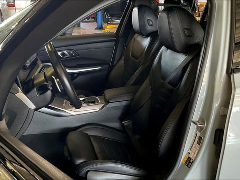 Used 2024 BMW 330e w/ Premium Package image 7