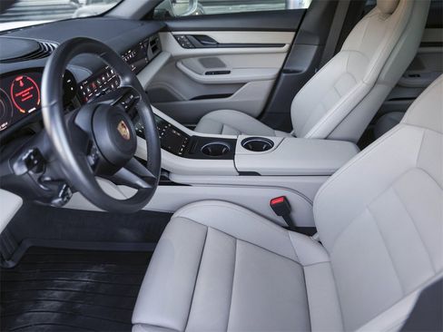 Certified 2024 Porsche Taycan 4S image 15