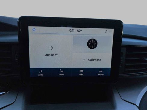 Used 2022 Ford Explorer XLT image 22