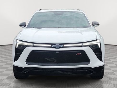 Used 2024 Chevrolet Blazer EV RS RWD image 2