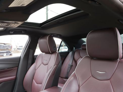 Used 2022 Cadillac CT4 Sport image 7