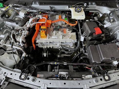 Used 2024 Honda Prologue EX image 31