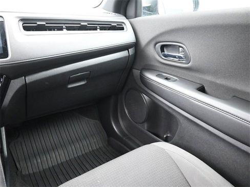 Used 2022 Honda HR-V Sport image 25