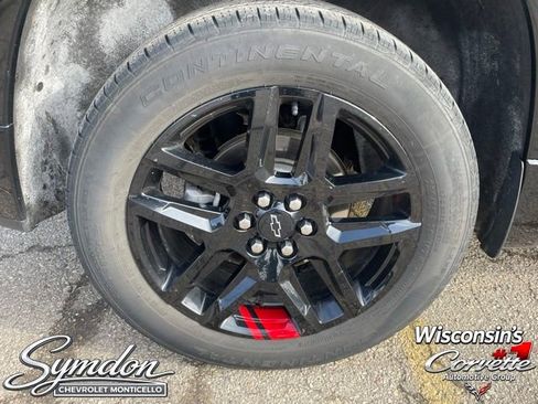 Used 2023 Chevrolet Traverse Premier w/ Redline Edition AWD/4WD image 10