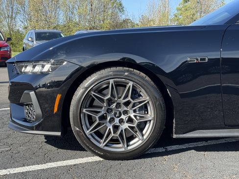 Used 2024 Ford Mustang GT Premium w/ GT Performance Package image 29