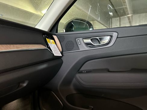 New 2026 Volvo XC60 B5 Plus w/ Protection Package Premier image 20