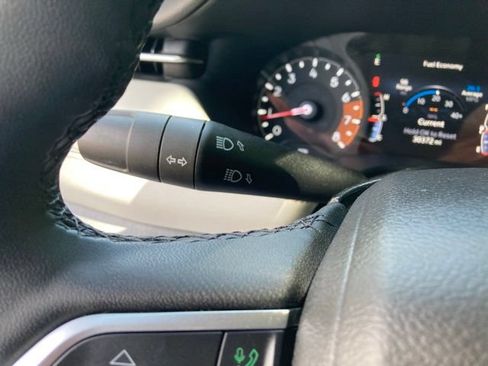 Used 2025 Jeep Compass Limited AWD/4WD image 24