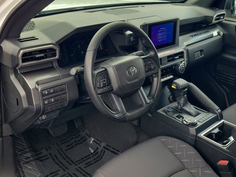 New 2026 Toyota Tacoma SR5 image 18