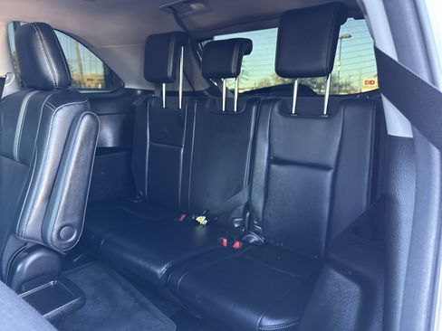 Used 2017 Toyota Highlander SE image 33