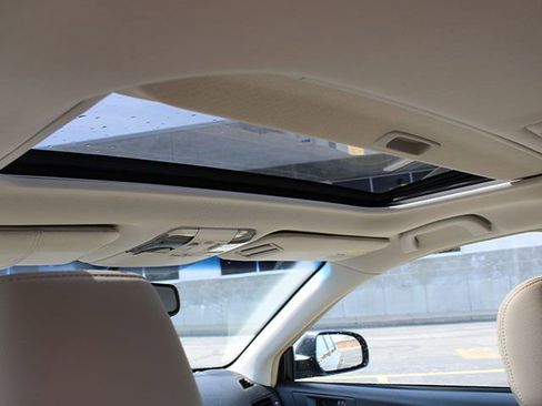 Used 2014 Subaru Outback 2.5i Limited image 9