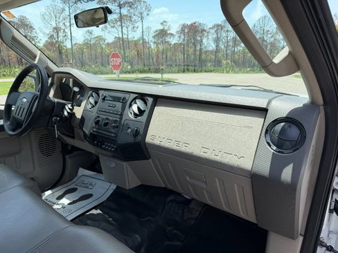 Used 2008 Ford F250 XL RWD image 19