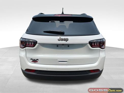 New 2025 Jeep Compass Limited w/ Sun & Sound Group image 4