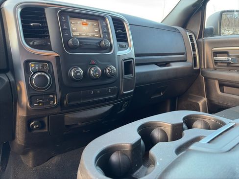 Used 2021 RAM 1500 Classic Warlock image 12