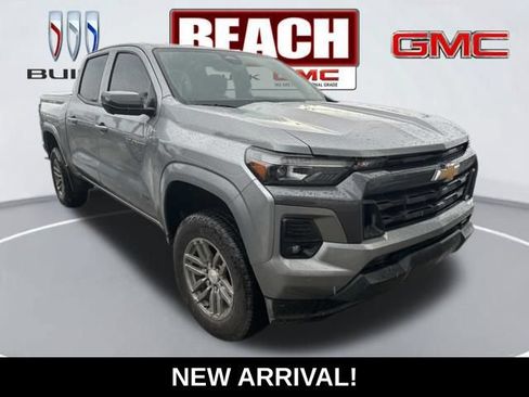 Used 2025 Chevrolet Colorado LT w/ LT Convenience Package RWD image 1