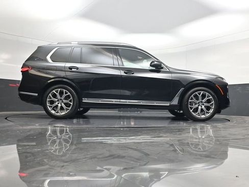 Used 2025 BMW X7 xDrive40i AWD/4WD image 60