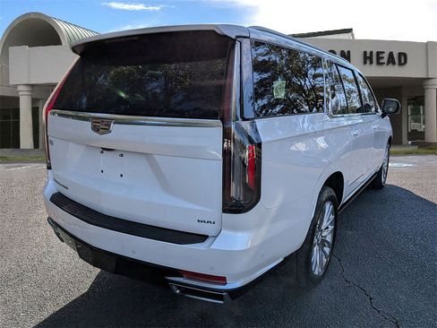 Certified 2024 Cadillac Escalade ESV Premium Luxury w/ Performance Package image 6