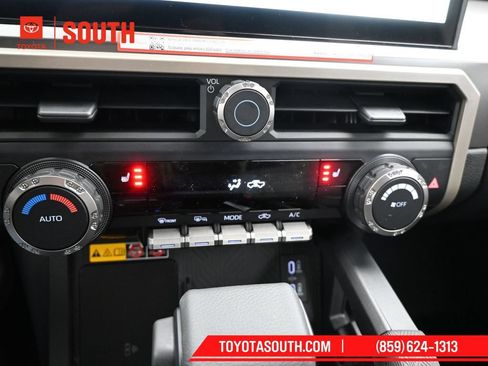 Used 2024 Toyota Tacoma TRD Off-Road w/ TRD Off Road Upgrade Package AWD/4WD image 17