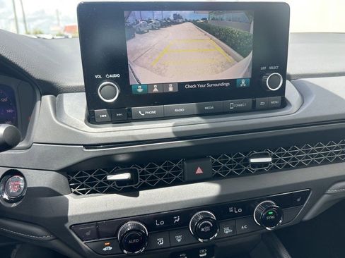 Used 2024 Honda Accord EX image 13