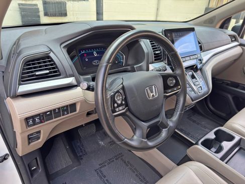 Used 2019 Honda Odyssey EX-L image 12