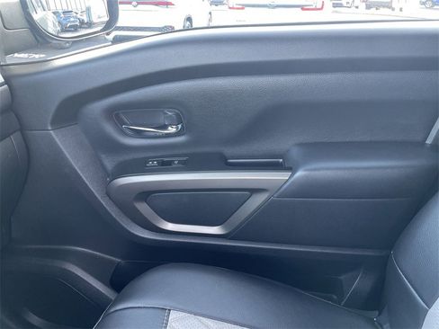 Used 2024 Nissan Titan SV w/ SV Bronze Edition Package image 20
