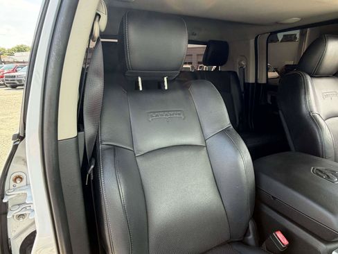 Used 2017 RAM 2500 Laramie w/ Sport Appearance Group AWD/4WD image 33