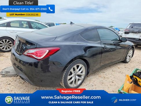 Used 2013 Hyundai Genesis 2.0T RWD image 4