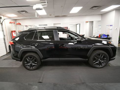 Certified 2024 Toyota RAV4 Adventure AWD/4WD image 8