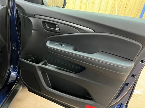 Certified 2023 Honda Passport EX-L image 31