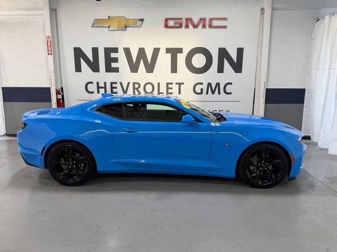Used 2023 Chevrolet Camaro LT w/ RS Package RWD image 34