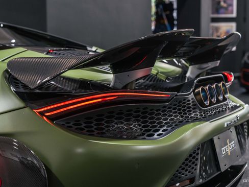 Used 2022 McLaren 765LT MSO MATTE URBAN GREEN $570,000 image 42